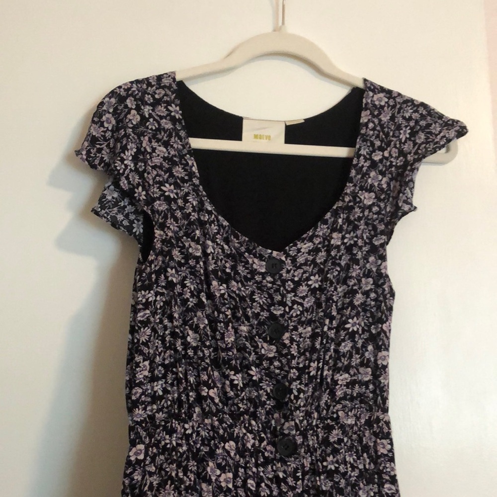 Floral jumpsuit size small MAEVE brand. Button top nd synched waist. Wide leg